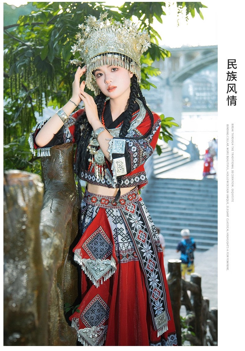 Miao ethnic clothing and ethnic minority clothing