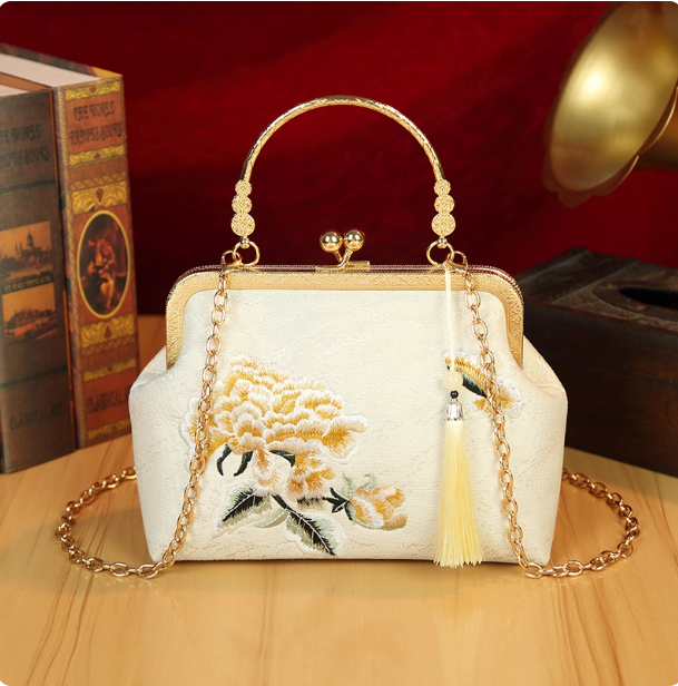 Embroidered cheongsam bag Hanfu bag shoulder cross pearl handbag