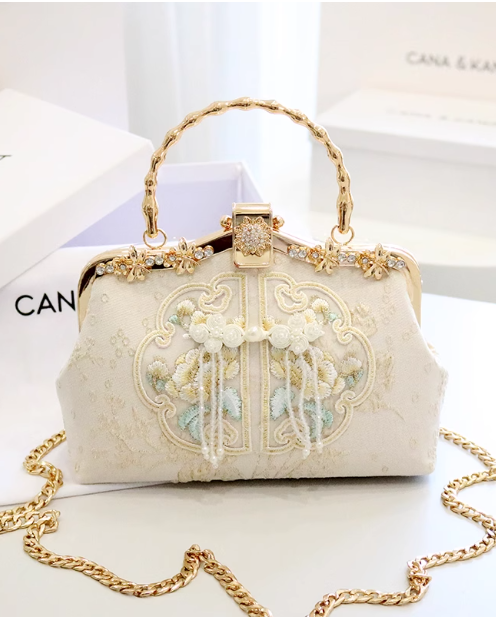 Light luxury embroidered Hanfu Chinese style handbag for women, single shoulder, hand-held, crossbody