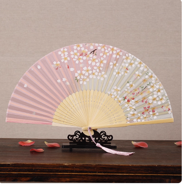 Classical Chinese style Hanfu folding fan
