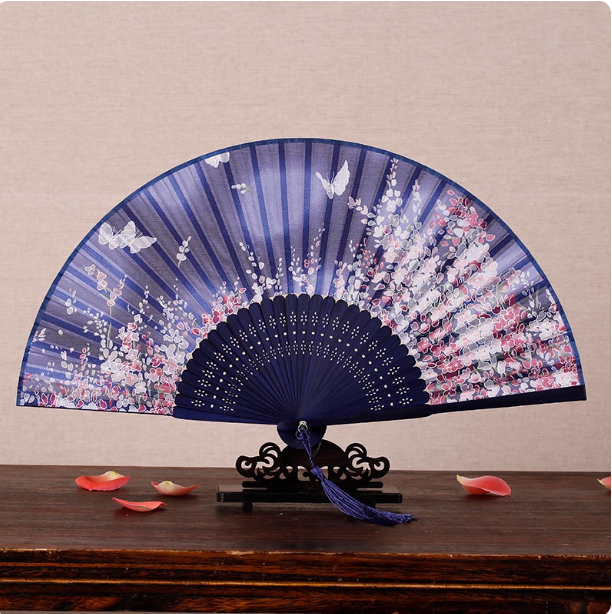 Classical Chinese style Hanfu folding fan