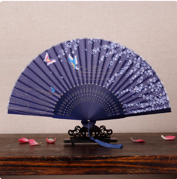 Classical Chinese style Hanfu folding fan
