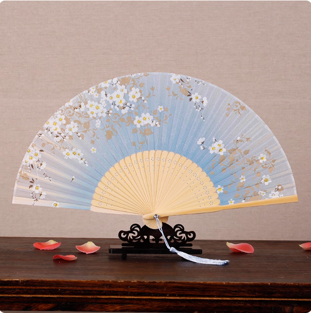 Classical Chinese style Hanfu folding fan