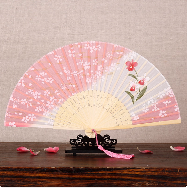 Classical Chinese style Hanfu folding fan