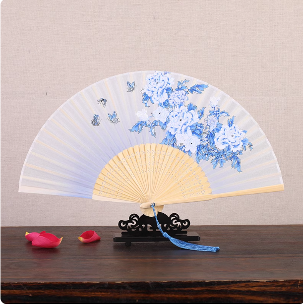 Classical Chinese style Hanfu folding fan
