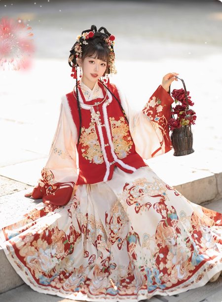 【龙华富贵】Ming Dynasty square collar vest, horse face skirt embroidered  Aoqun  velvet