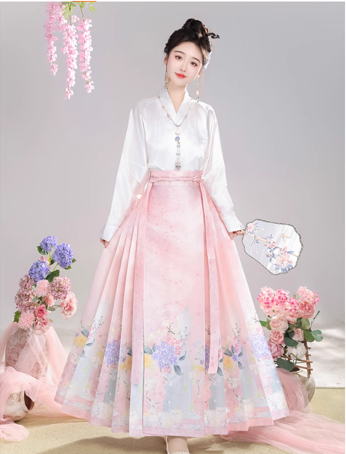 【哈基米】Ming Dynasty Hanfu Ma Mian Skirt Set
