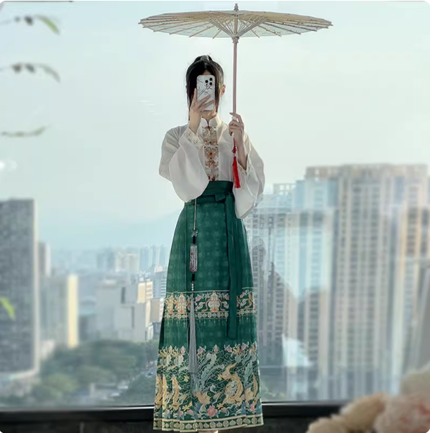 [ 龙凤呈祥】Ming Dynasty Hanfu Ma Mian Skirt Set Dragon Phoenix Skirt