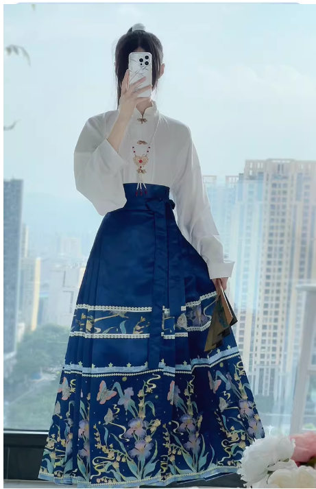 Ming Dynasty Hanfu Chinese style suit horse face skirt