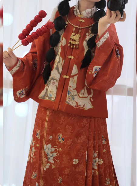 【初雪】Ming style square collar Bijia Hanfu Aoqun horse face skirt