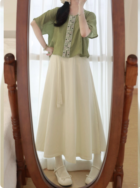 New Chinese Hanfu round neck short sleeved waist length skirt