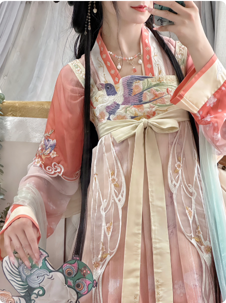 【燕春归】Hanfu Tang embroidery chest tied fairy Ruqun