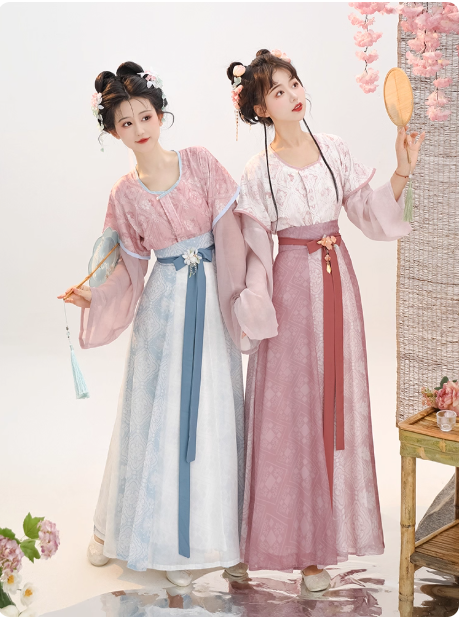 [小唐春]Tang style Hanfu waist length Ruqun round neck shirt with eight torn skirts beizi