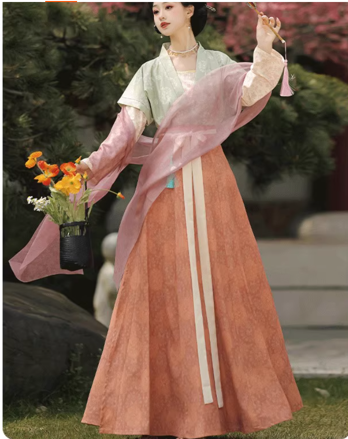 Tang style Hanfu waist length Ruqun eight torn skirt set