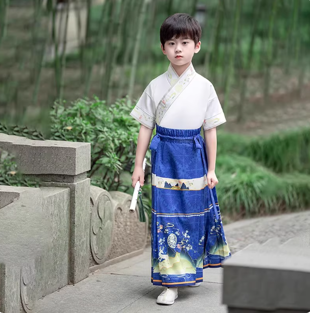 [风雅]Boys' Hanfu Ma Mian Skirt Set