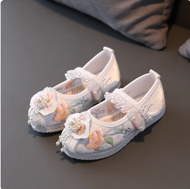 [玉兔】Girls' embroidered shoes, ancient style, children's Hanfu shoes