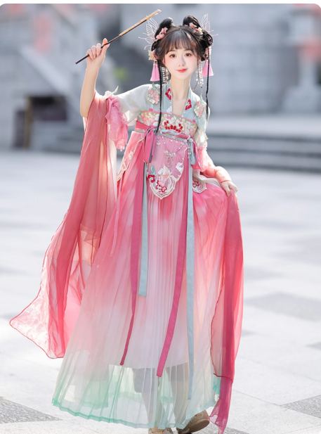 【惊春】Tang style chest length 12 torn skirt Hanfu Ruqun set