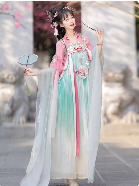【惊春】Tang style chest length 12 torn skirt Hanfu Ruqun set