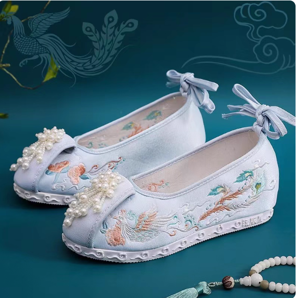 [荣华]Hanfu shoes, antique style embroidered shoes