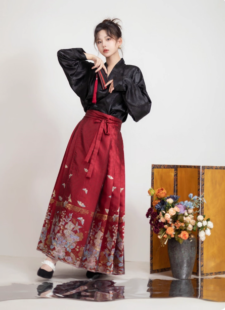 【梦蝶寻花】New Chinese style shirt and horse face skirt set