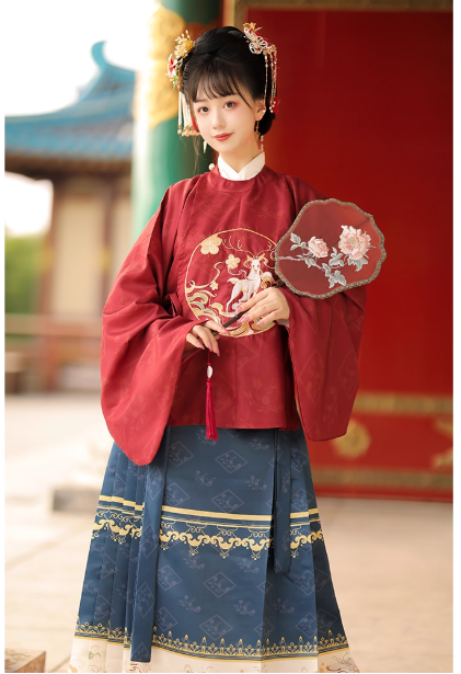 [麋鹿]Ming Dynasty Hanfu Aoqun horse face skirt set