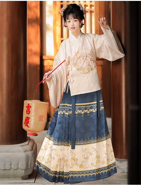 [麋鹿]Ming Dynasty Hanfu Aoqun horse face skirt set
