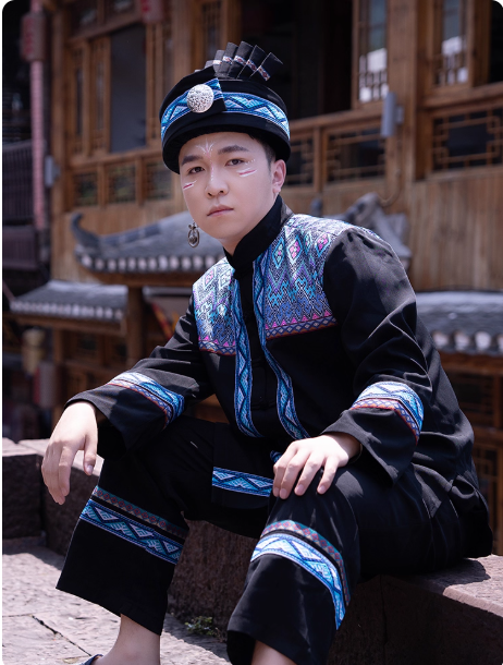 Chinese ethnic minority Hanfu, Guangxi Zhuang clothing