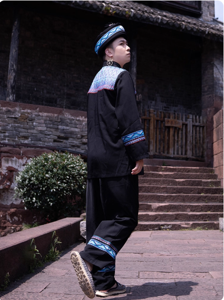 Chinese ethnic minority Hanfu, Guangxi Zhuang clothing