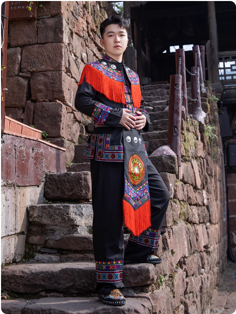 Chinese ethnic minority male Hanfu Yao ethnic clothing