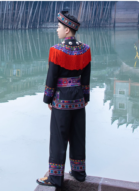 Chinese ethnic minority male Hanfu Yao ethnic clothing