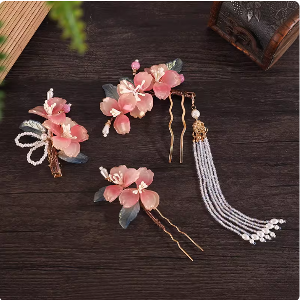 Complete set of Hanfu headwear