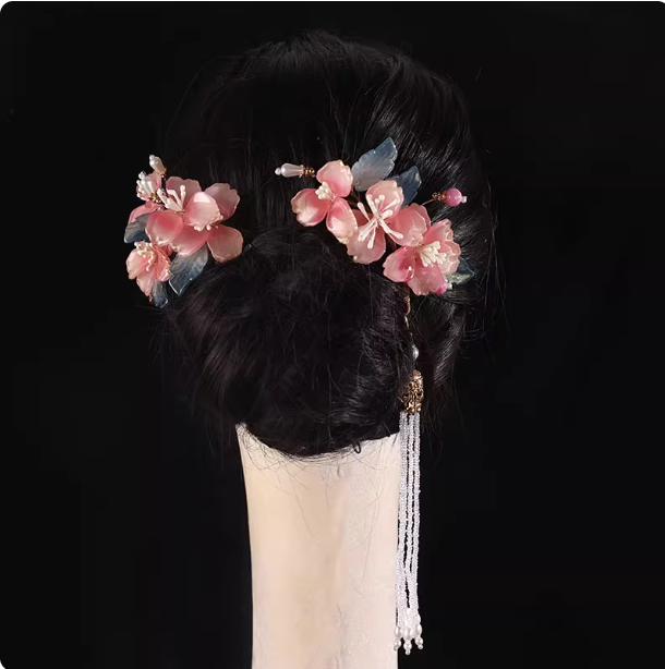 Complete set of Hanfu headwear