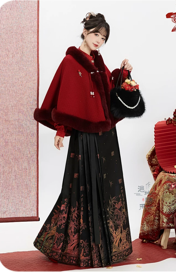 Mystic Winter Hanfu Outfit | Ming Dynasty Inspired Cloak & Mamianqun Skirt  Set