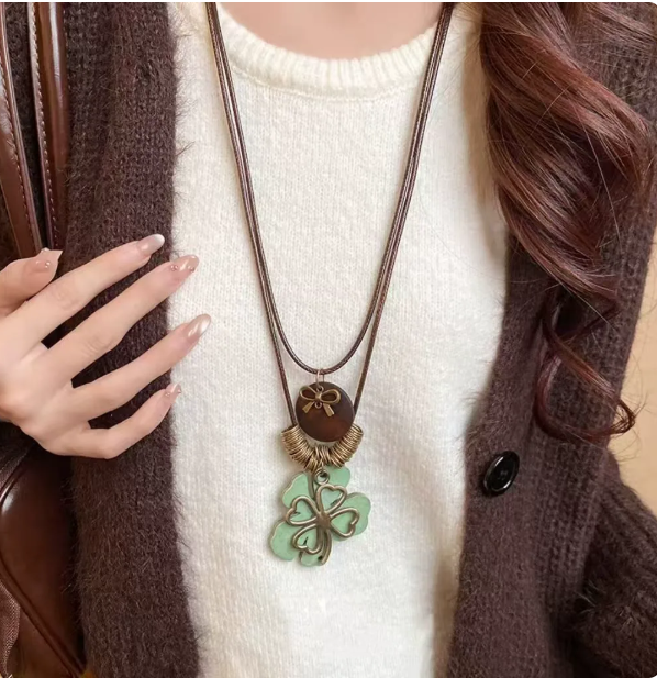 Vintage Distressed Four-Leaf Clover Necklace, Retro Japanese Style Wooden Double Layer Pendant Sweater Chain