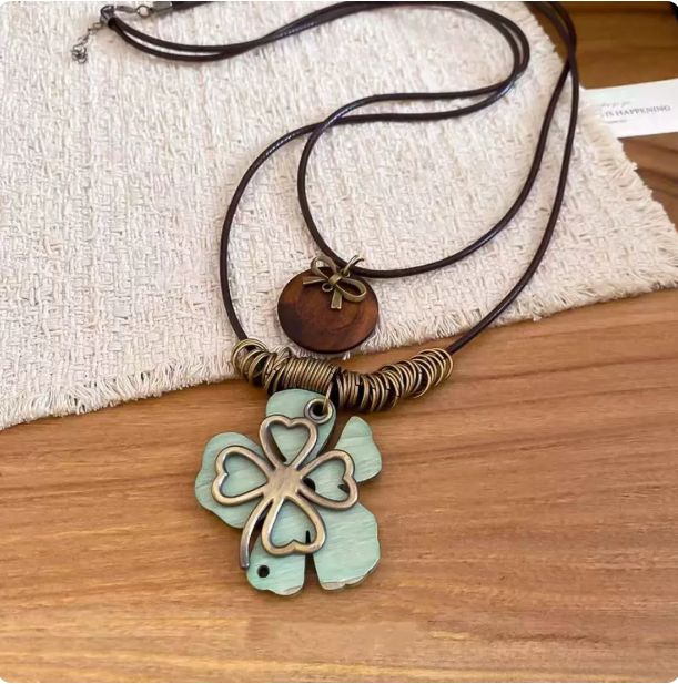 Vintage Distressed Four-Leaf Clover Necklace, Retro Japanese Style Wooden Double Layer Pendant Sweater Chain