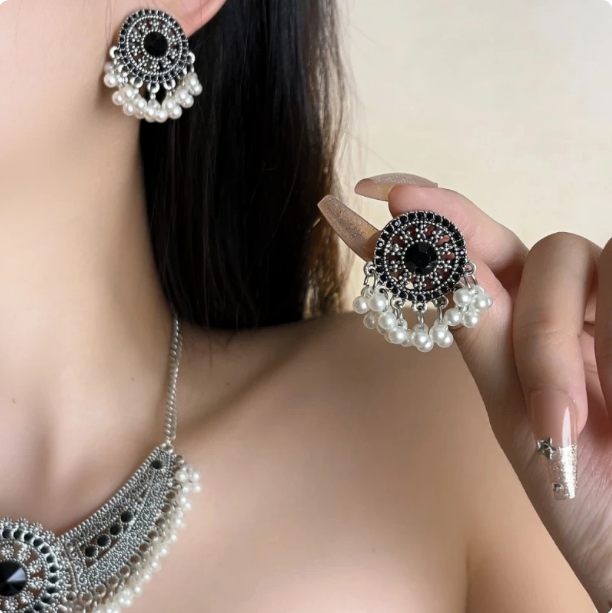 New Chinese Style Jewelry Set, Vintage Ethnic Silver Filigree Necklace & Tassel Earrings with Black Stone and Pearls