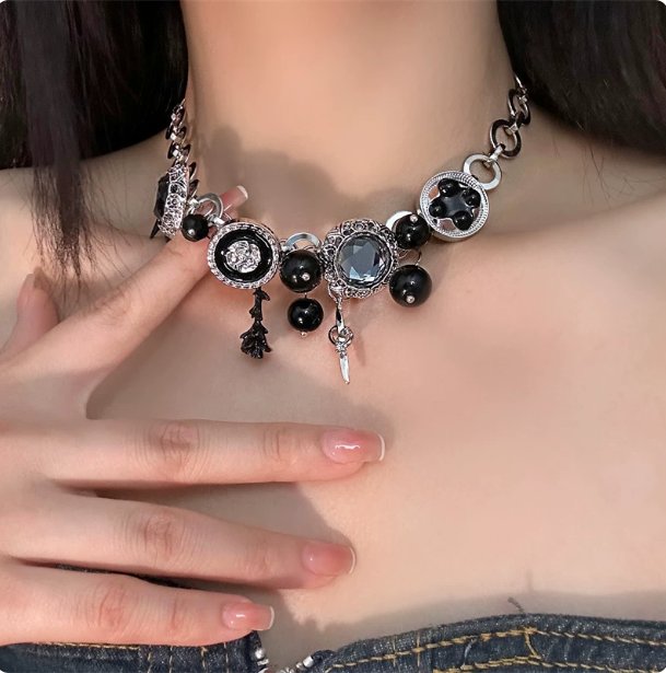 Y2K Punk Button Star Choker | Black Beaded Gothic Necklace