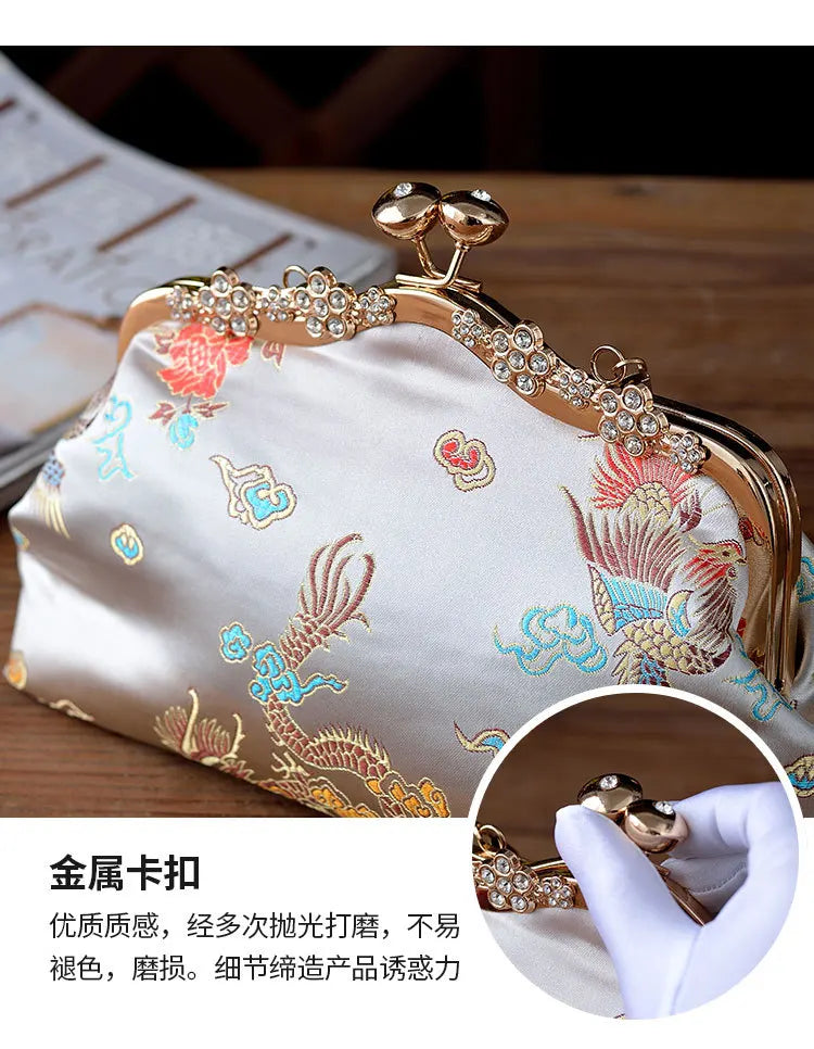 2025 New Women Embroidery Flowers Wedding Clutch Bags Metal Handel Handbags Party Women Clutch Bags